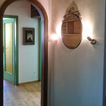 Haus Marchfeld Bei Wien بيت للعطل *