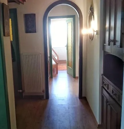 Haus Marchfeld Bei Wien بيت للعطل