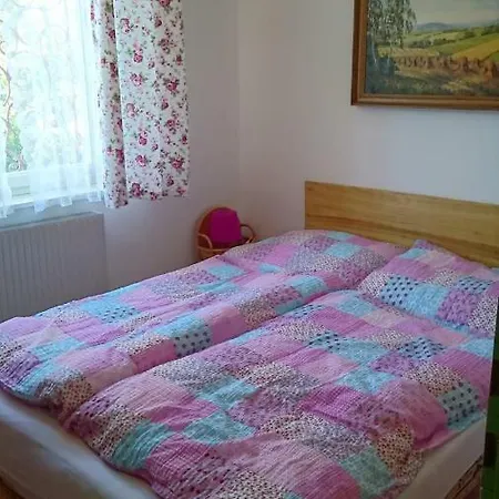 Haus Marchfeld Bei Wien بيت للعطل