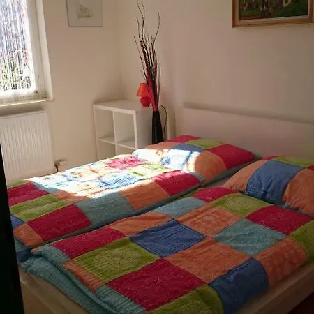 Haus Marchfeld Bei Wien بيت للعطل *